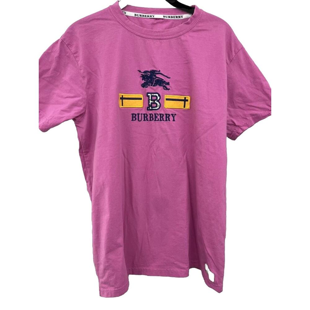 Vintage Burberrys T-Shirt Unisex Hot Pink Crewneck Embroidered Logo 80s-90s